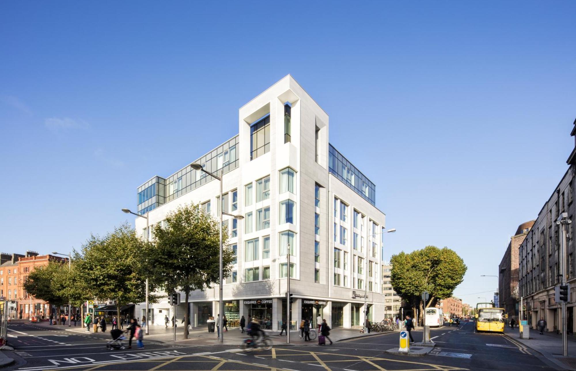 3 Dublin City Centre Hotels With Easy Airport Access
