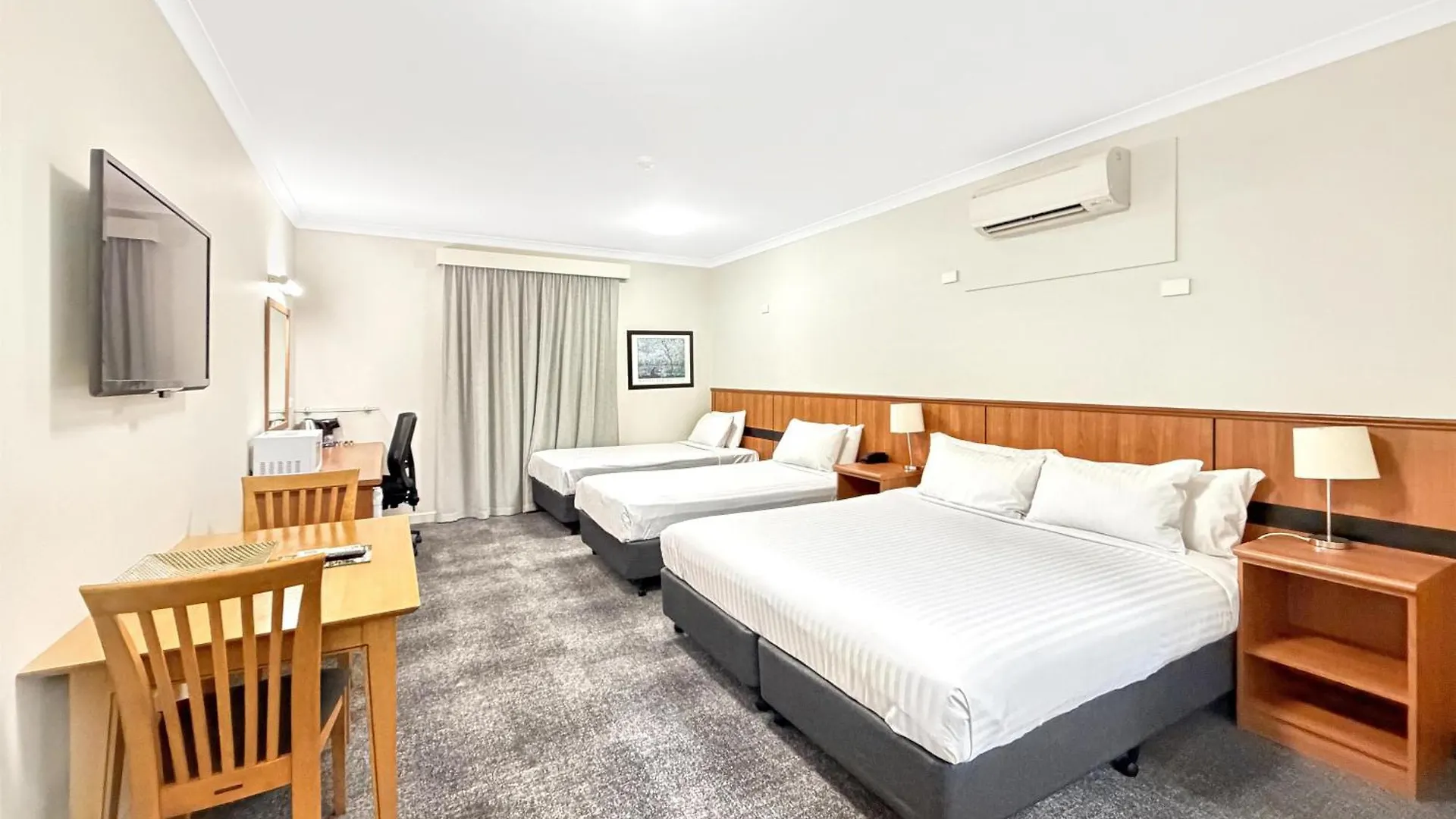 8 Perth CBD Hotels That Work for Airport Travellers